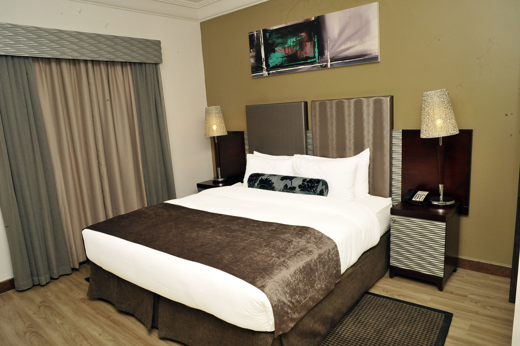 Protea Hotel By Marriott Lagos Kuramo Waters Exterior photo
